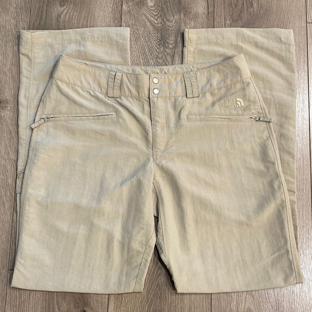 NWOT The North Face Tan Convertible Nylon Hiking Active Pants Size 6 - Picture 3 of 16